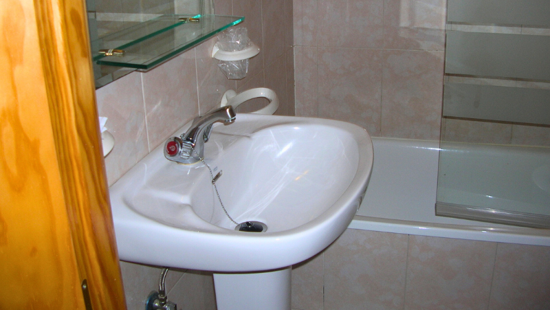 hospedium-ff229e9f7af68bf41ac7059d0d85813f-hospedium-hotel-el-mirador-de-atienza-habitacion-doble-cama-matrimonio-2